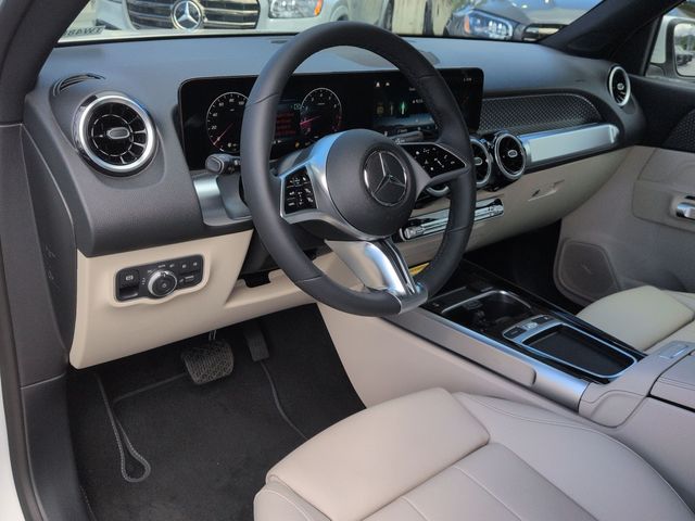 Thumbnail: 2026 Mercedes-Benz GLB - 2