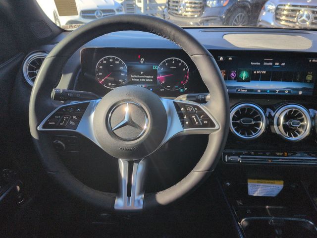 Thumbnail: 2025 Mercedes-Benz GLB - 14