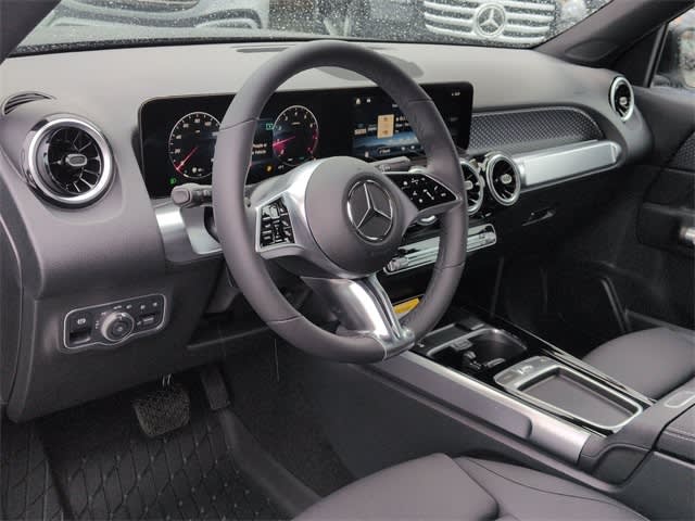 Thumbnail: 2026 Mercedes-Benz GLB - 2