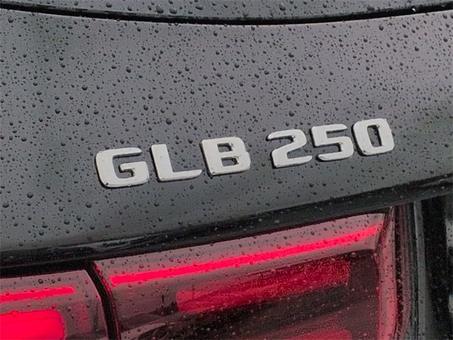 Thumbnail: 2026 Mercedes-Benz GLB - 25