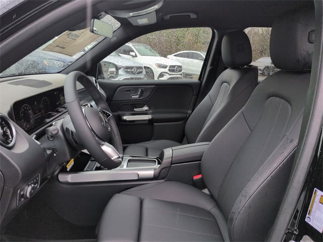 Thumbnail: 2026 Mercedes-Benz GLB - 11