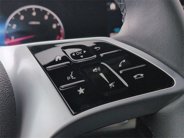 Thumbnail: 2026 Mercedes-Benz GLB - 31