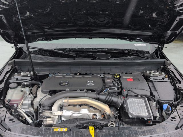 Thumbnail: 2026 Mercedes-Benz GLB - 9