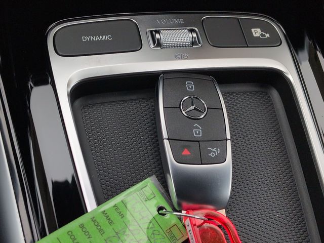 Thumbnail: 2026 Mercedes-Benz GLB - 18