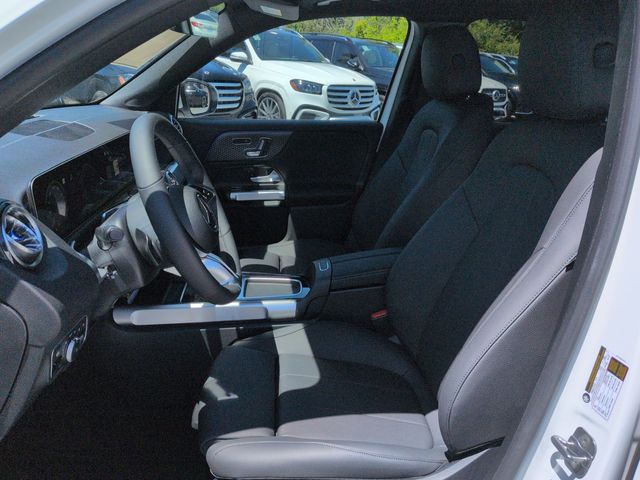 Thumbnail: 2026 Mercedes-Benz GLB - 10