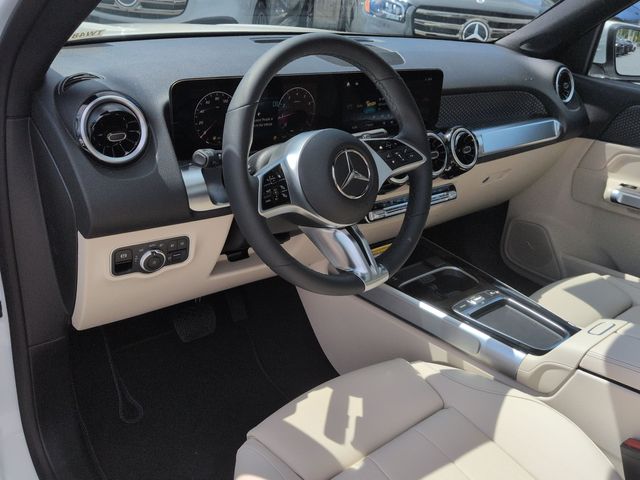Thumbnail: 2026 Mercedes-Benz GLB - 2