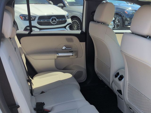 Thumbnail: 2026 Mercedes-Benz GLB - 25