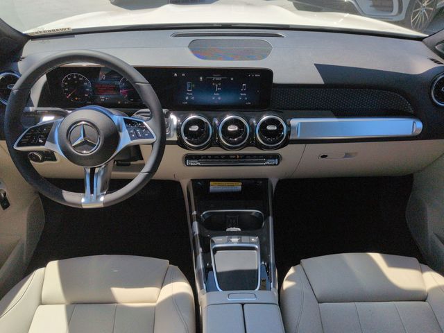 Thumbnail: 2026 Mercedes-Benz GLB - 10