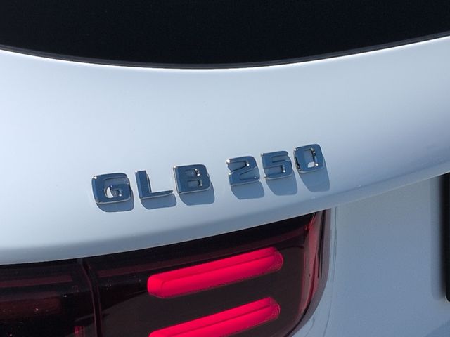 Thumbnail: 2026 Mercedes-Benz GLB - 23
