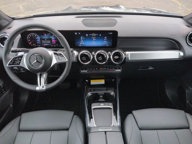 Thumbnail: 2026 Mercedes-Benz GLB - 9