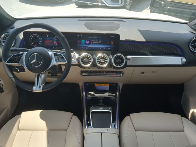 Thumbnail: 2025 Mercedes-Benz GLB - 9