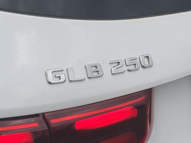Thumbnail: 2026 Mercedes-Benz GLB - 25