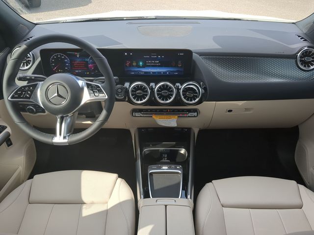 Thumbnail: 2026 Mercedes-Benz GLA - 9