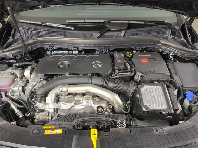 Thumbnail: 2025 Mercedes-Benz GLA - 9