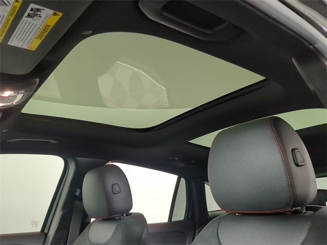 Thumbnail: 2025 Mercedes-Benz GLA - 27