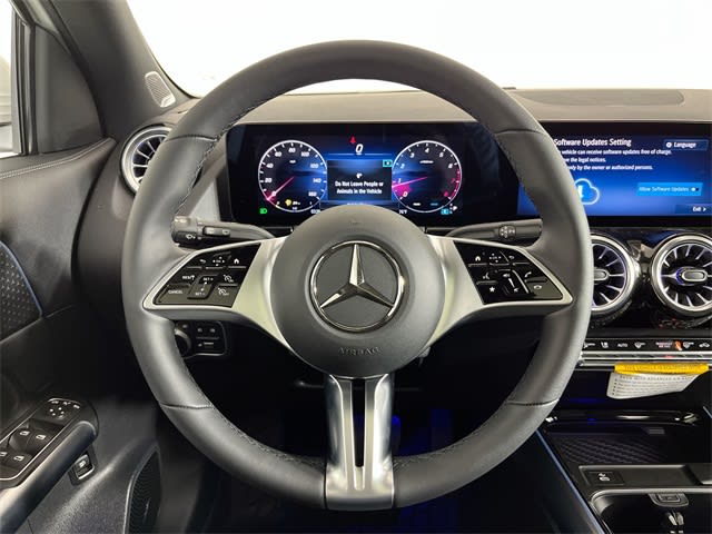 2025 Mercedes-Benz GLA 250 13