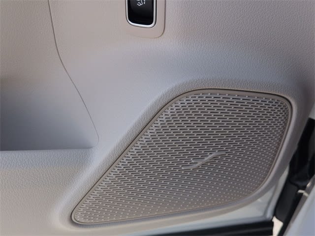 Thumbnail: 2026 Mercedes-Benz GLA - 35