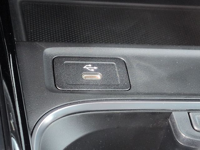 Thumbnail: 2026 Mercedes-Benz GLA - 35