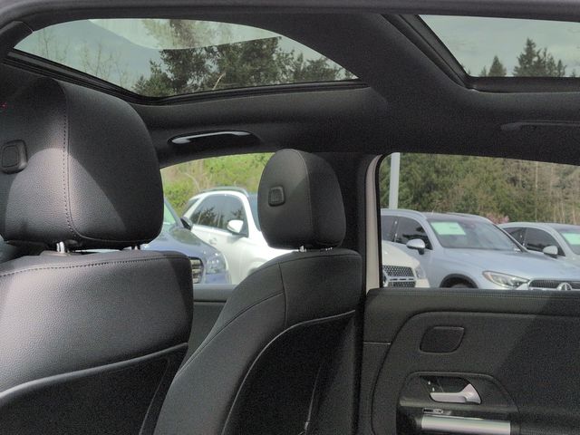 Thumbnail: 2026 Mercedes-Benz GLA - 27