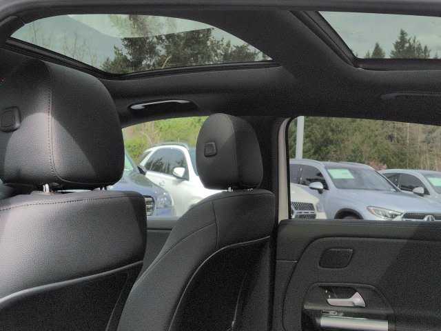 Thumbnail: 2026 Mercedes-Benz GLA - 27