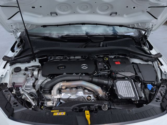 Thumbnail: 2026 Mercedes-Benz GLA - 9