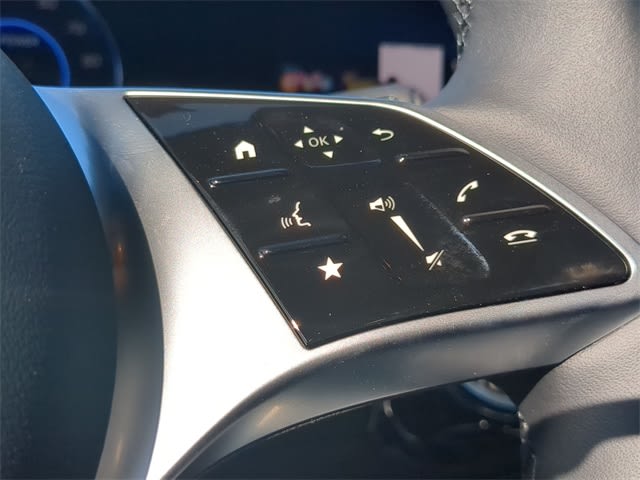 Thumbnail: 2025 Mercedes-Benz EQB - 16