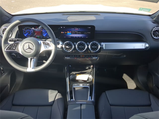 Thumbnail: 2025 Mercedes-Benz EQB - 10