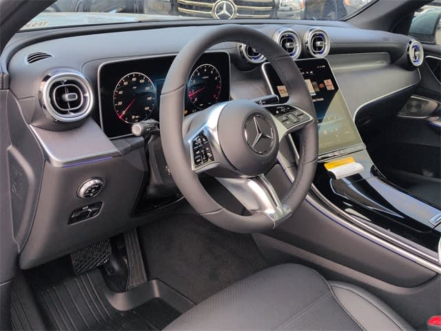 Thumbnail: 2026 Mercedes-Benz GLC - 2