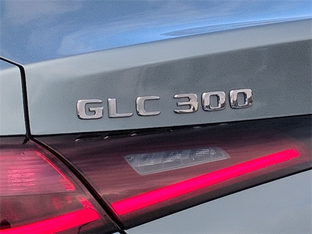 Thumbnail: 2026 Mercedes-Benz GLC - 24