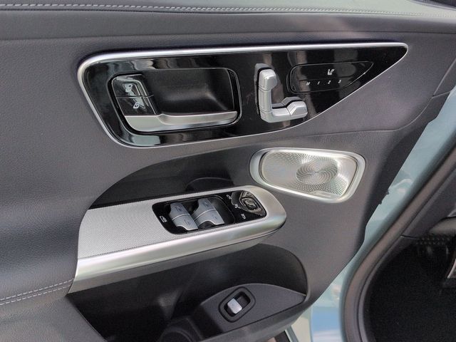 Thumbnail: 2026 Mercedes-Benz GLC - 24
