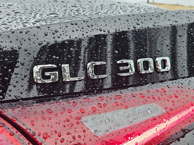 Thumbnail: 2026 Mercedes-Benz GLC - 25
