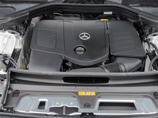 Thumbnail: 2026 Mercedes-Benz GLC - 9