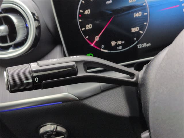 Thumbnail: 2026 Mercedes-Benz GLC - 31