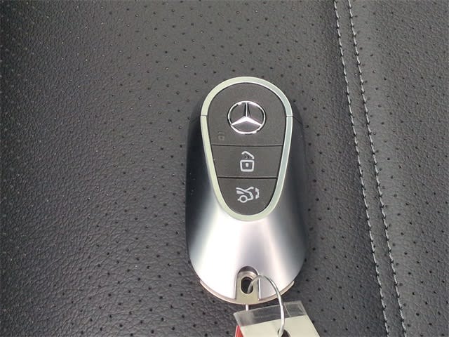 Thumbnail: 2026 Mercedes-Benz GLC - 19