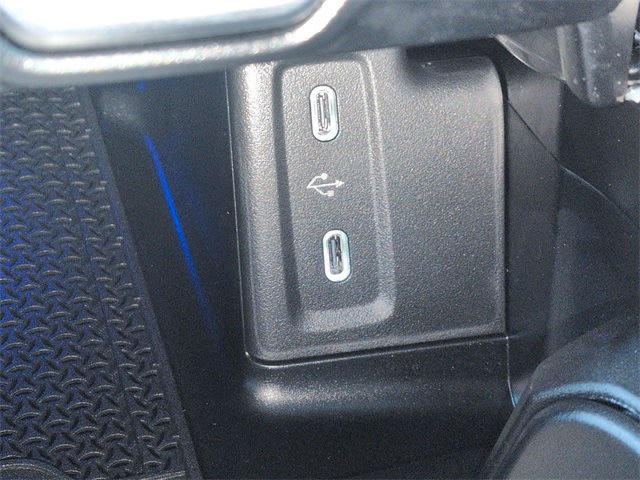 Thumbnail: 2026 Mercedes-Benz GLC - 16