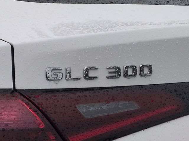 Thumbnail: 2026 Mercedes-Benz GLC - 24