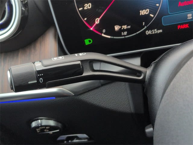 Thumbnail: 2026 Mercedes-Benz GLC - 31