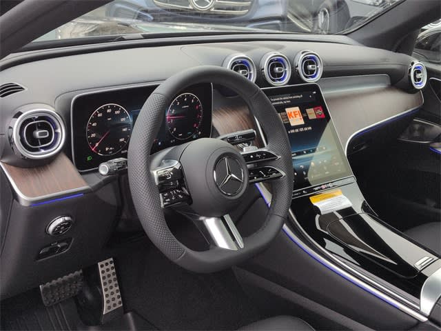 Thumbnail: 2026 Mercedes-Benz GLC - 2