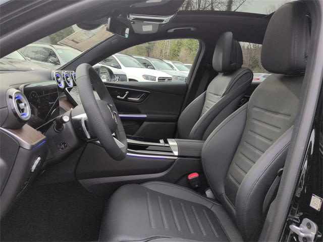 Thumbnail: 2026 Mercedes-Benz GLC - 11