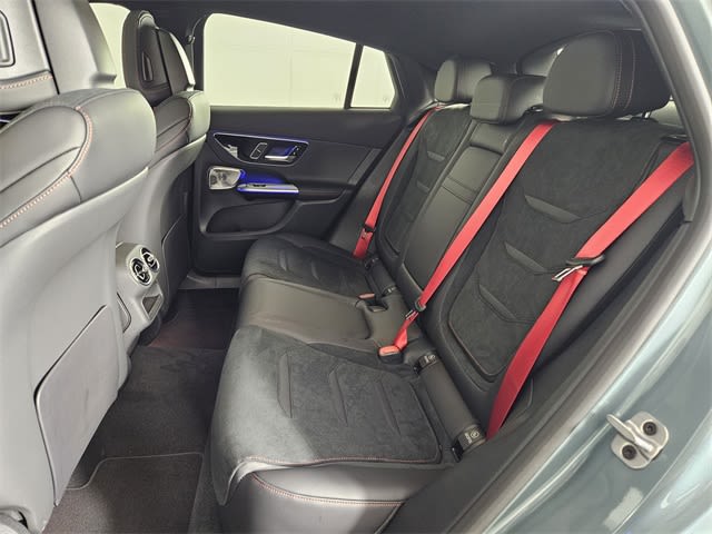 Thumbnail: 2025 Mercedes-Benz GLC - 29