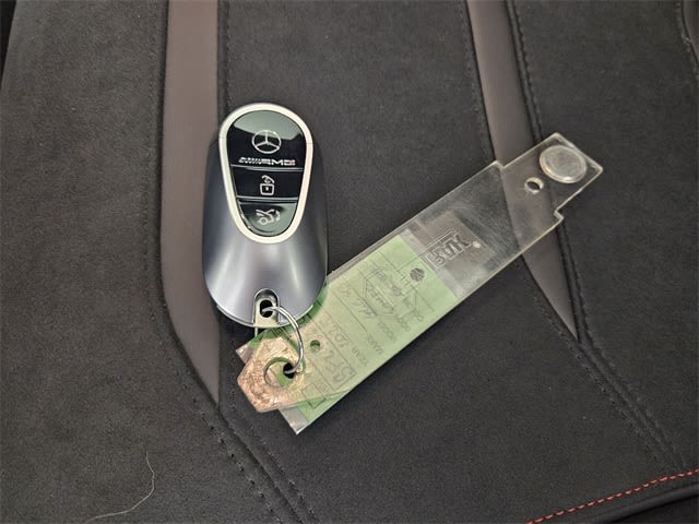 Thumbnail: 2025 Mercedes-Benz GLC - 18