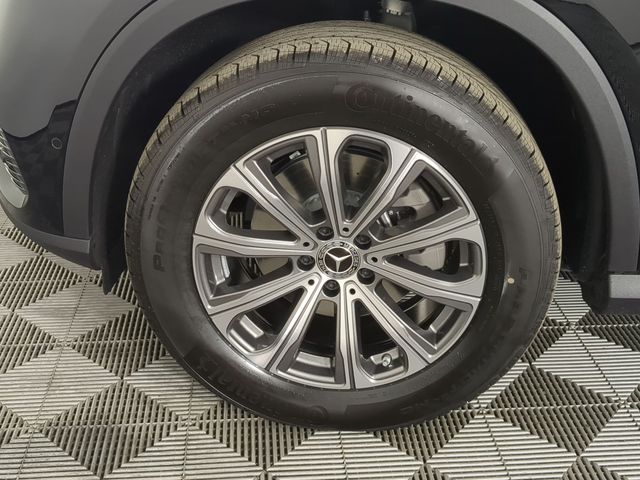 Thumbnail: 2026 Mercedes-Benz GLC - 8