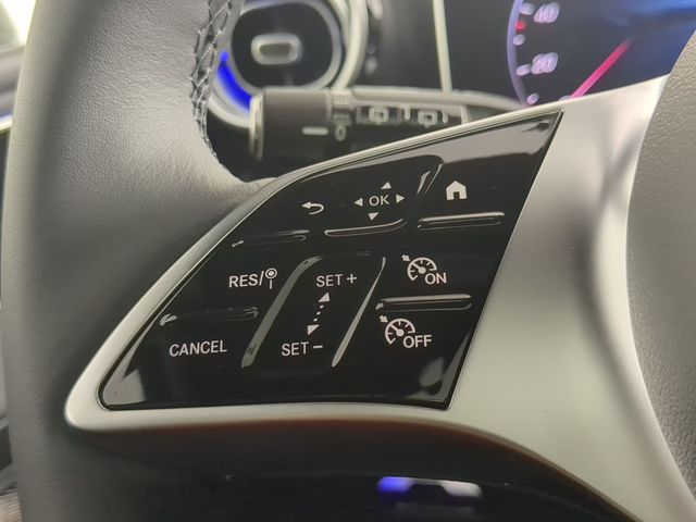 Thumbnail: 2026 Mercedes-Benz GLC - 30