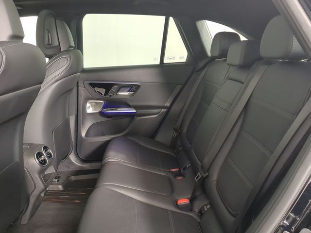 Thumbnail: 2026 Mercedes-Benz GLC - 27