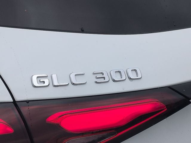 Thumbnail: 2026 Mercedes-Benz GLC - 24