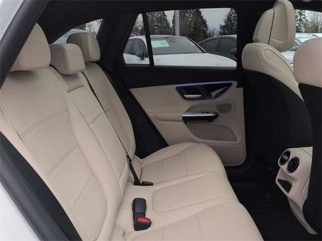 Thumbnail: 2026 Mercedes-Benz GLC - 29