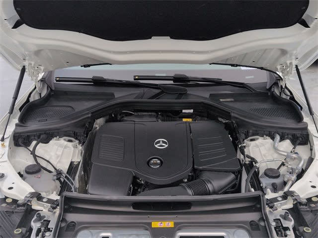 Thumbnail: 2026 Mercedes-Benz GLC - 9