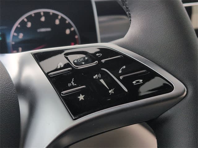 Thumbnail: 2026 Mercedes-Benz GLC - 16