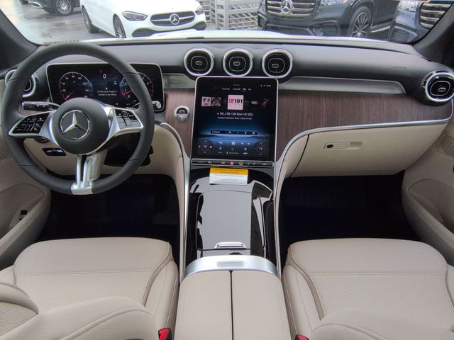 Thumbnail: 2026 Mercedes-Benz GLC - 10