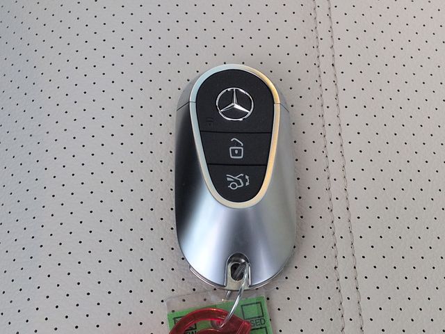 Thumbnail: 2026 Mercedes-Benz GLC - 19